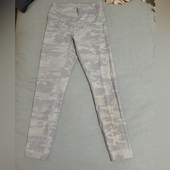 Lululemon wunder under pant - Picture 4 of 7